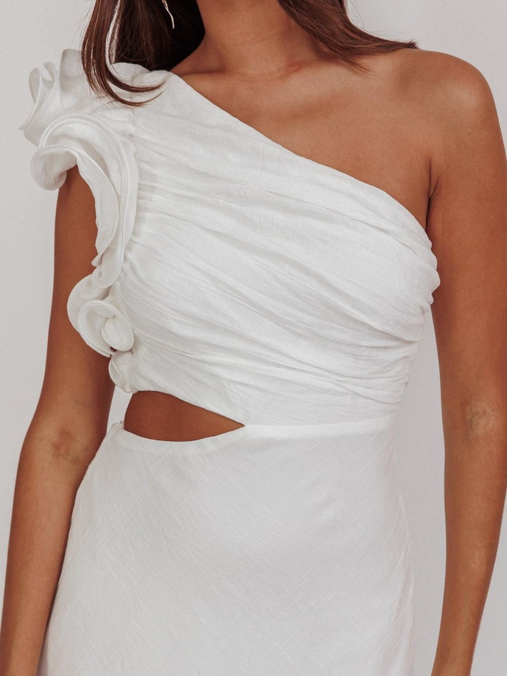 Saints & Secret One-Shoulder White Cutout Maxi Dress Gown - Picture 8 of 8